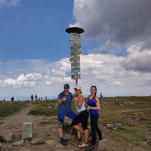 Krista na vrcholu Králický Sněžník (29.7.2021 5:32)