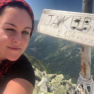 Katka Hoňková na vrcholu Jakubina (10.8.2021 12:59)