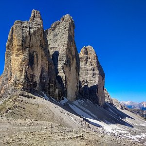 Jiří Králík na vrcholu Forcella Lavaredo (29.6.2019 11:17)