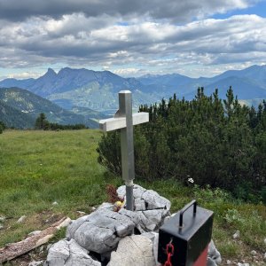 Nikola na vrcholu Mühlauer Stadel (12.7.2026 18:15)