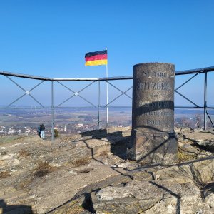 Pavel Vohryzka on the summit of Oderwitzer Spitzberg (9.2.2025 13:19)