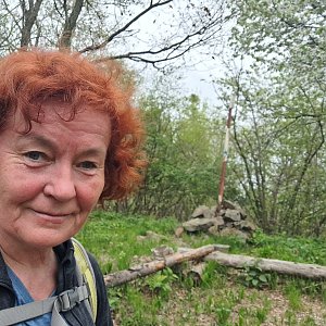 Horalka Anička na vrcholu Kobyla (7.5.2022)
