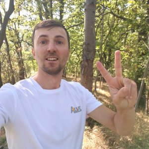 Jiří Králík on the summit of Chmelník (23.9.2026 14:53)