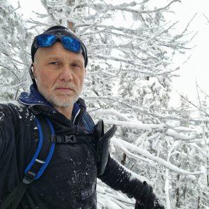 Rastislav Biarinec on the summit of Krstá hora S (13.1.2025 12:03)