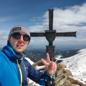 Jiří Králík on the summit of Seespitz (4.4.2026 13:41)
