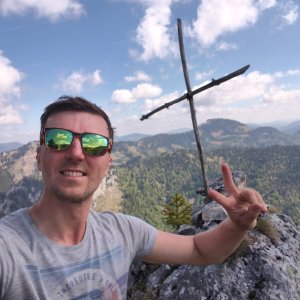 Jiří Králík na vrcholu Große Burgwand (24.5.2026 10:17)