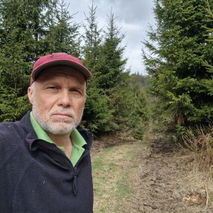 Rastislav Biarinec on the summit of Raganka (4.4.2026 12:20)