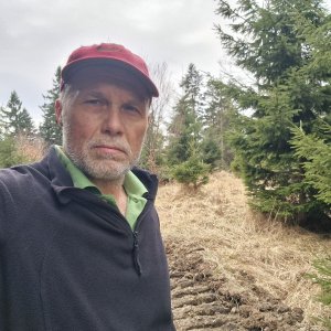 Rastislav Biarinec on the summit of Raganka (4.4.2026 11:44)