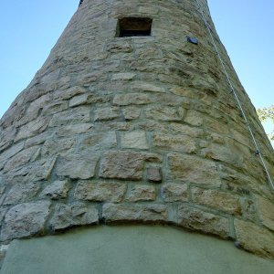 Nojby on the summit of Borberg (28.5.2026 15:26)