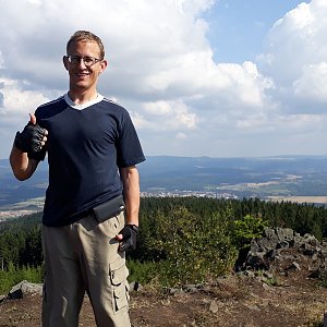 Mountainer na vrcholu Popovská hora (15.7.2019 16:48)