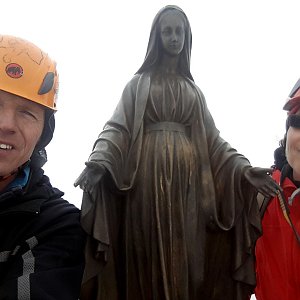 Jar Faldy on the summit of Dente del Gigante / Dent du Géant (3.8.2017 13:24)