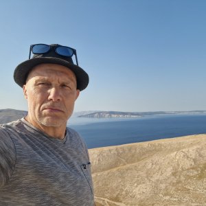 Rastislav Biarinec on the summit of Bag JV (1.8.2026 8:05)