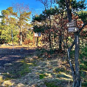 Jan Matiášek na vrcholu Stříbrník (10.2.2022 9:45)