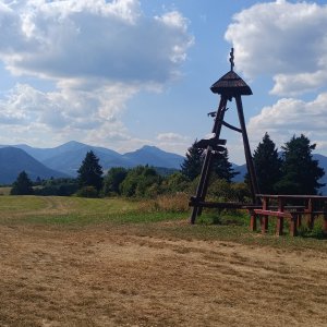 Ľuboš na vrcholu Hrádok (8.8.2026 16:15)