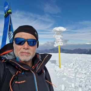 Rastislav Biarinec na vrcholu Latiborská hoľa (2.3.2025 12:11)