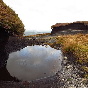 Iveta Válová on the summit of Sorrel Hill (31.10.2015)