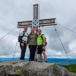 Petr Glír na vrcholu Plechý (7.7.2021 1:50)