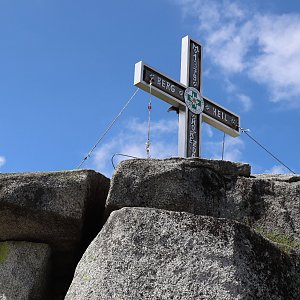 Manjula na vrcholu Plechý (8.6.2022 11:38)