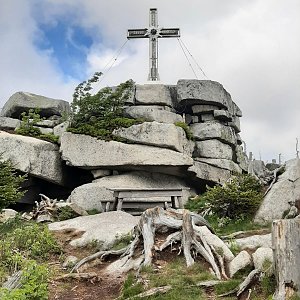 Martin Mares on the summit of Plechý (27.5.2022 11:31)