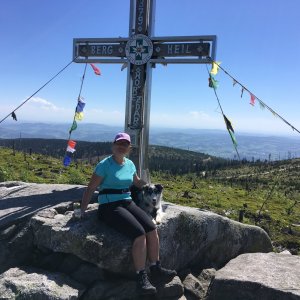 Pavla Čížková on the summit of Plechý (6.5.2018 16:07)