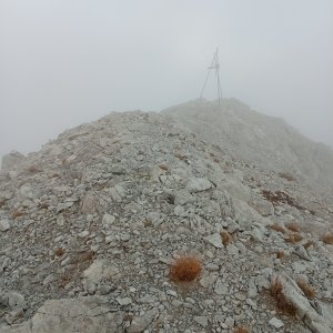 ThrasherVojti on the summit of Maja Hekurave (15.9.2026 17:37)