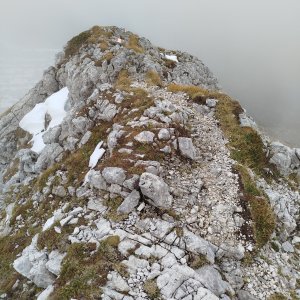 Jan Blažej on the summit of Klein Kayrhugel (17.10.2025 11:45)