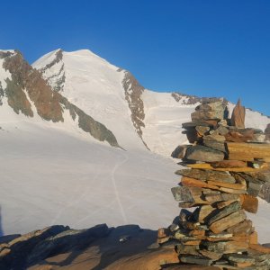 Krtek na vrcholu Breithorn Centrale / Mittelgipfel (9.8.2025 10:00)