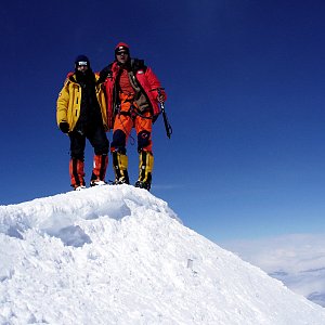 Jan Matiášek on the summit of Denali (26.6.2006 13:07)