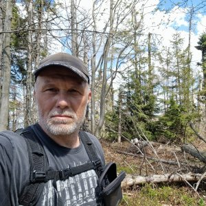 Rastislav Biarinec on the summit of Priehybok (2.5.2025 13:16)