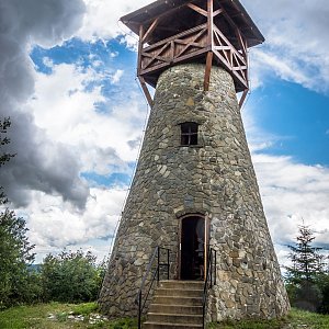 Jiří Králík on the summit of Bobovec (1.7.2017 11:37)