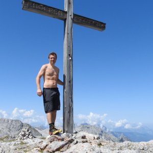 Divočák on the summit of Mittleres Streitmandl (17.8.2023 12:31)