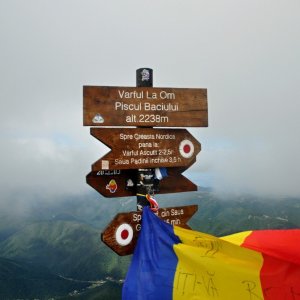 ThrasherVojti on the summit of La Om (7.8.2023 14:32)