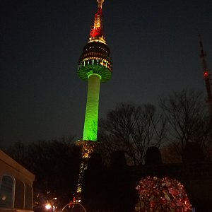 Martin on the summit of Namsan (30.11.2018 18:09)