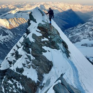 Jiří Králík on the summit of Kleinglockner (25.4.2026 19:41)