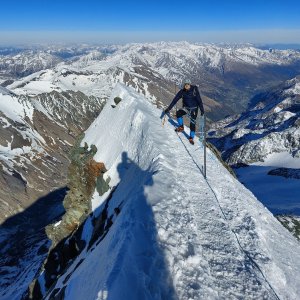 Jiří Králík on the summit of Kleinglockner (25.4.2026 17:47)