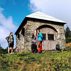 Tomáš Habr na vrcholu Jelení hřbet (3.9.2021 10:44)