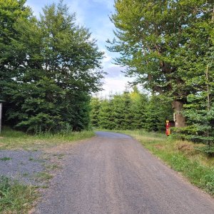 p_e_t_r_95 na vrcholu Vrch tří pánů (5.7.2025 20:12)