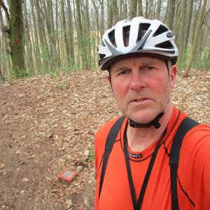 Michal Kříž na vrcholu Komorní hůrka (31.3.2024 15:05)