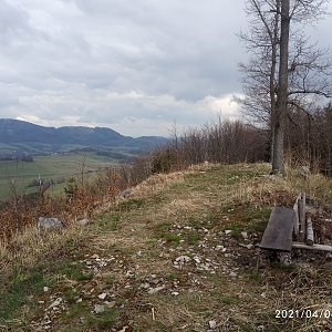 Juditka na vrcholu Na Stašku S (4.4.2021 0:00)