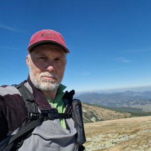 Rastislav Biarinec on the summit of Stredná hoľa (23.5.2026 9:51)