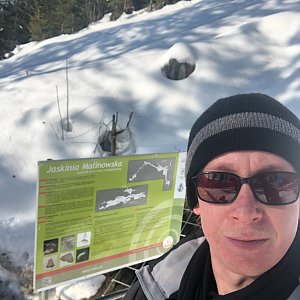 Honza Rotrekl na vrcholu Jaskinia Malinowska (21.2.2021 11:08)