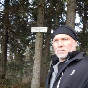 Rastislav Biarinec on the summit of Bachureň (1.11.2019 13:22)