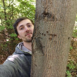 Jiří Králík na vrcholu Holý vrch JZ (4.10.2025 13:04)