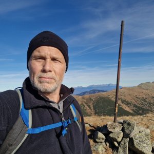 Rastislav Biarinec on the summit of Skalka (8.11.2024 11:53)