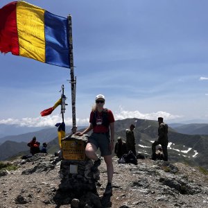 Natalie K. on the summit of Moldoveanu (12.7.2023 13:23)
