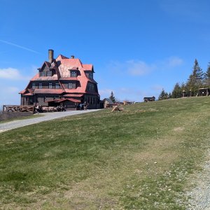 Iva Purmenská na vrcholu Radhošť (25.4.2026 11:53)