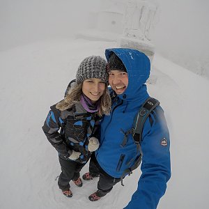 Naděnka a Adam na vrcholu Radhošť (6.1.2019 11:00)