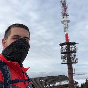 Martin Kostřeba na vrcholu Radhošť (5.2.2021 11:43)