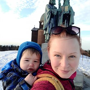 Su Mischelle na vrcholu Radhošť (28.2.2019 16:10)