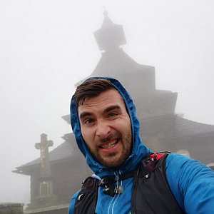 Martin Vlček na vrcholu Radhošť (9.5.2019 19:08)